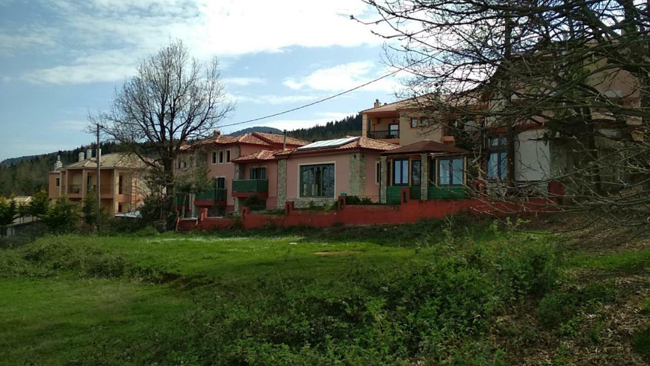 Privatunterkunft Oreiades Village